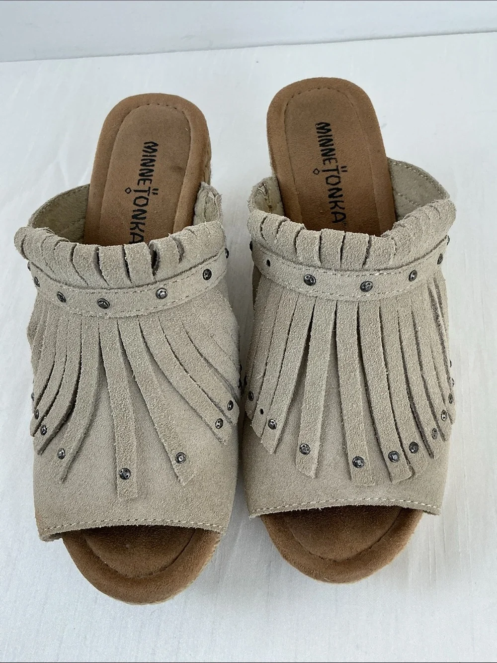 Minnetonka Suede Fringe Wedge Sandal Boho Peep Toe